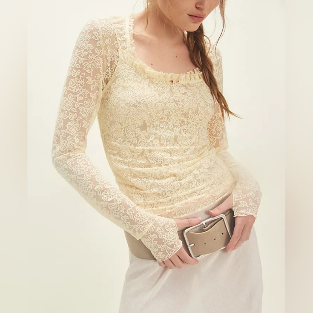 Free People Lace Top. Long Sleeve Blouse
